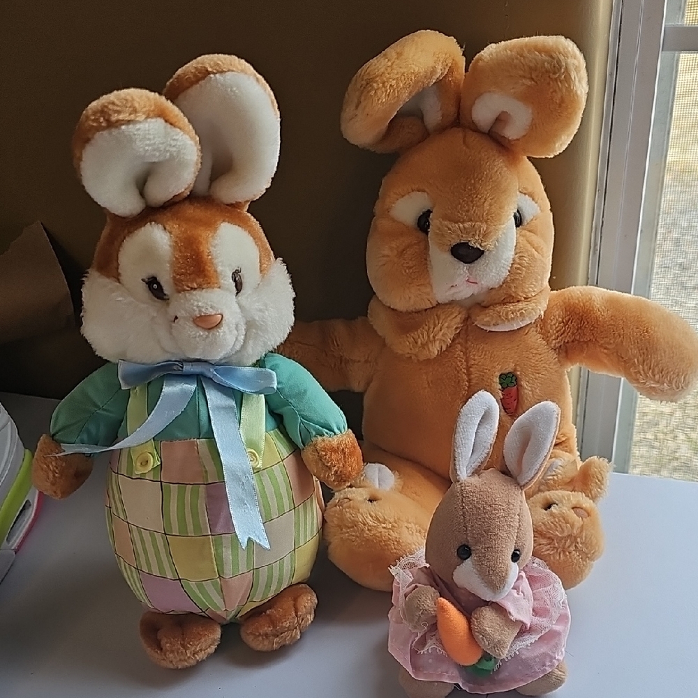 Vintage  Bunny Trio - Brown and Cream